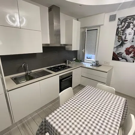 Lindo E Dora - A Due Passi Dal Mare شقة